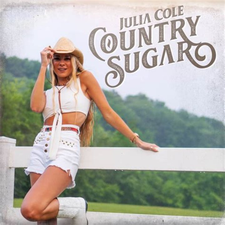 Julia Cole – Celeb Secrets