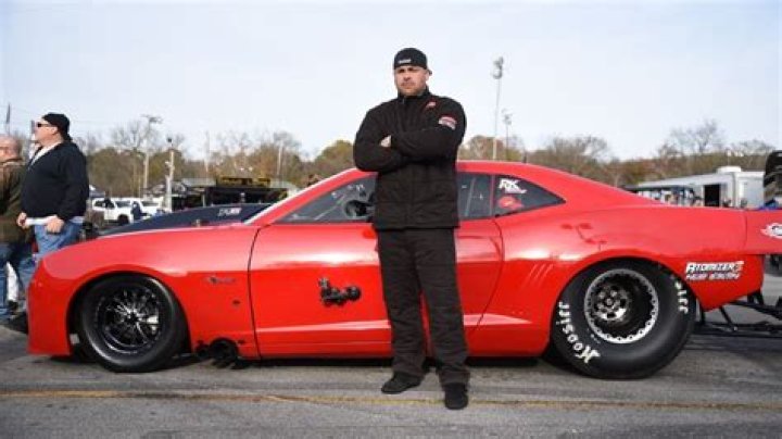 Street Outlaws Ryan Martin wiki-bio: Net Worth, Married, Girlfriend, Cars